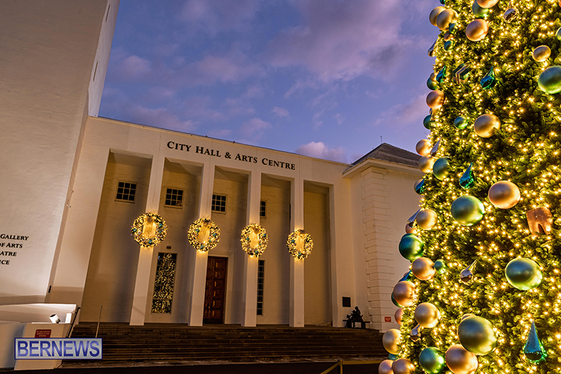 Hamilton Christmas Lights Bermuda Dec 24 2025 18